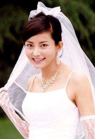 后来邵兵和妻子张培步入了婚姻的殿堂,李钰也在之后和汪雨走到了一起.