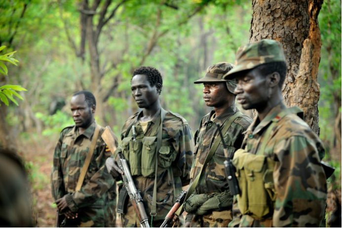 非洲女版洪秀全27岁造反29岁逃亡继承者却祸害了大半非洲