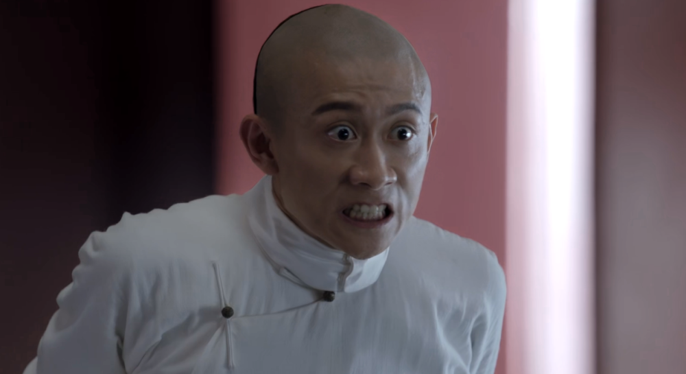 张一山|别再骂鞠婧祎了，张一山比她更夸张，鬼马韦小宝被演成一个傻子