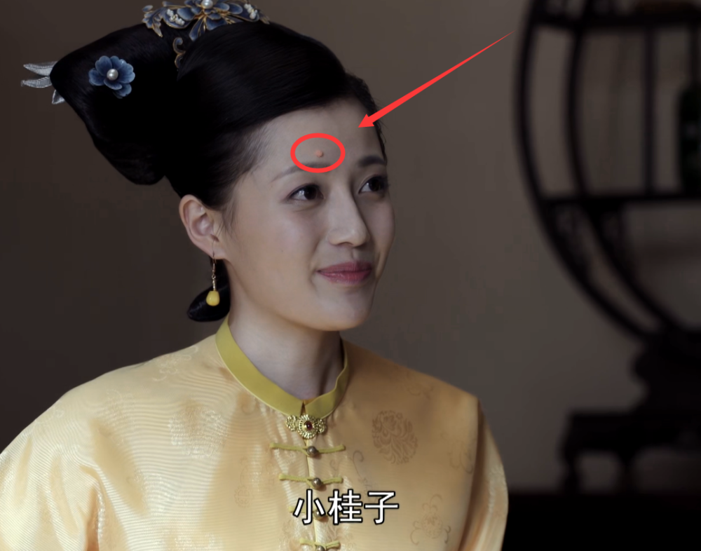 张一山|别再骂鞠婧祎了，张一山比她更夸张，鬼马韦小宝被演成一个傻子