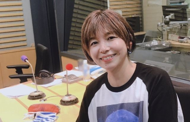 斯文帅哥娶百年老店千金,一辈子恩爱不要儿女,罕见的