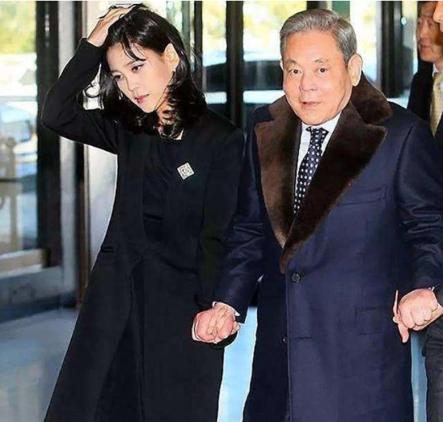 韩国三星公主嫁给保安图片