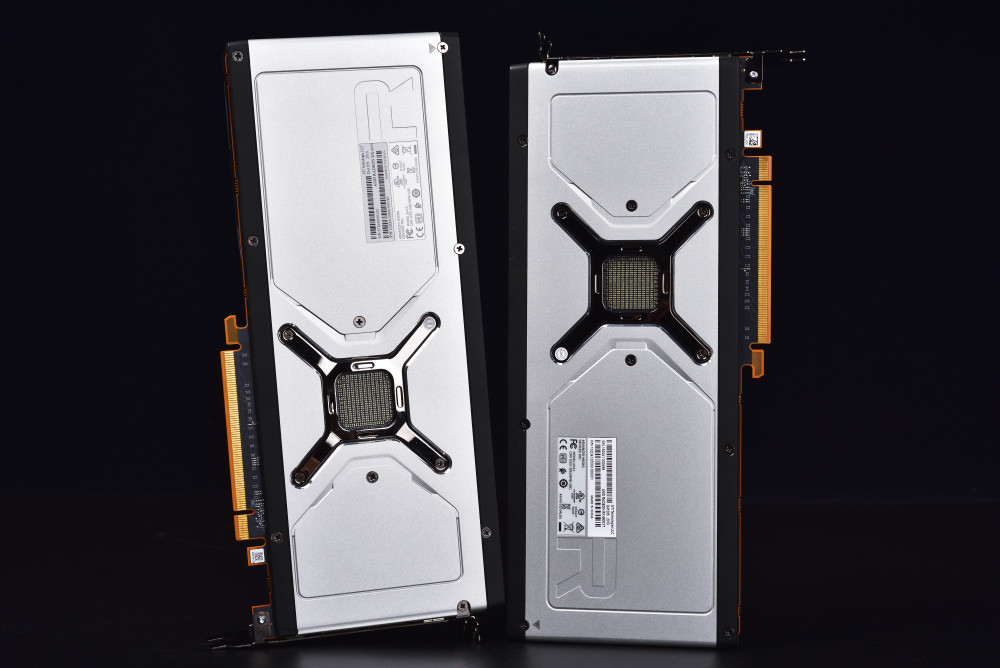 amd radeon rx 6800 xt与rx 6800公版开箱_腾讯新闻