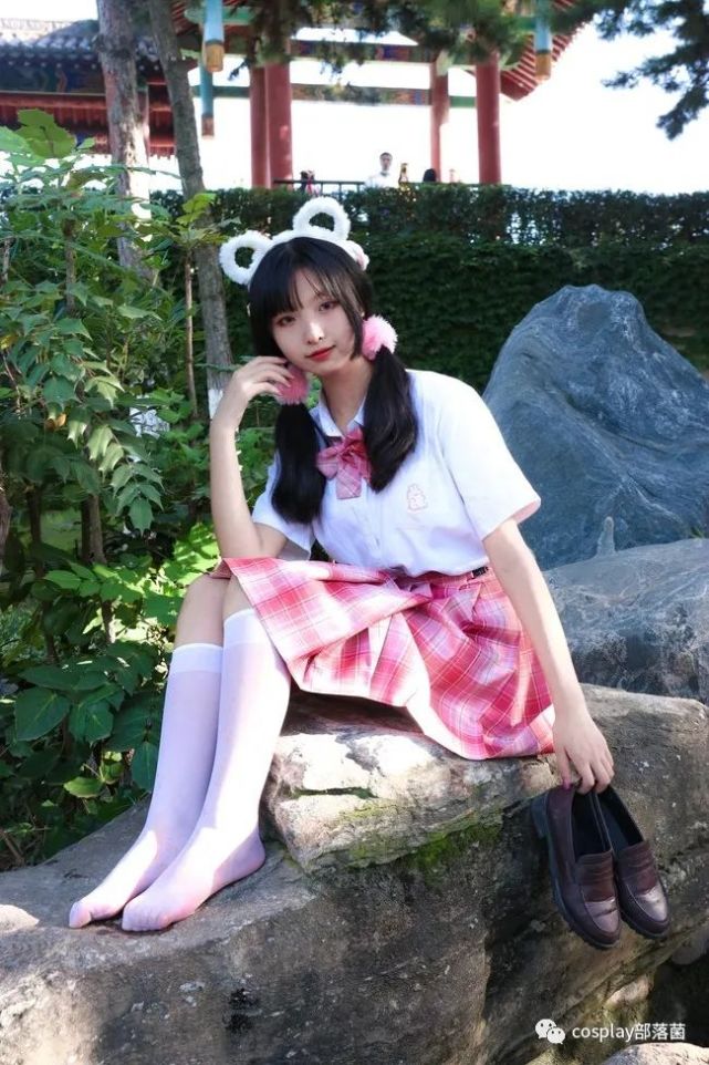 jk少女双马尾白丝这也太可了吧