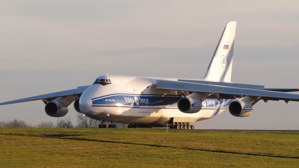 俄罗斯400吨大飞机栽了全怪乌克兰中国大运须有国产发动机