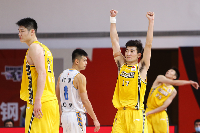 孙铭徽(浙江广厦)