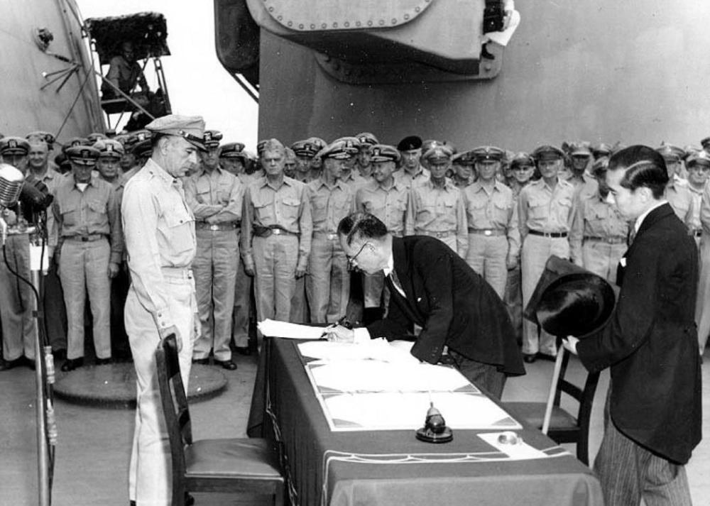 老照片1945年9月2日15张老照片再现密苏里号日本投降全程
