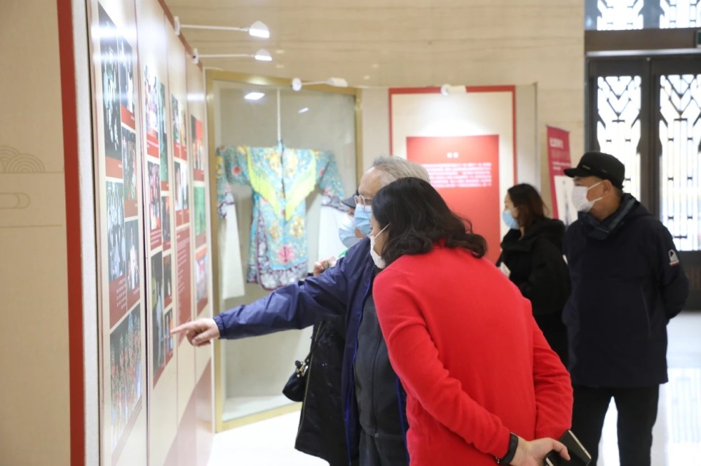 张派|400余张照片展示张君秋先生百年诞辰生平艺术