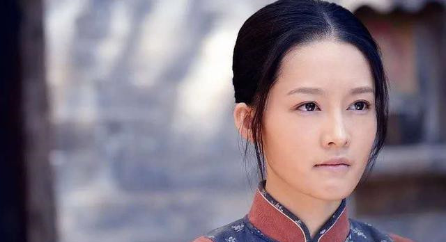 强行走在一起,只会像鱼刺卡在嗓子里般让人难受,这样的生活注定不会