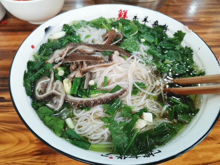 四川"米粉"众多,经过评比,这3个城市的最好吃,你都吃过吗?