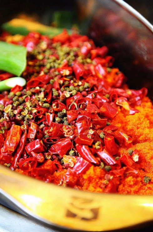 成都美食口味重也很辣!为什么外地人不怕辣,反而更喜欢