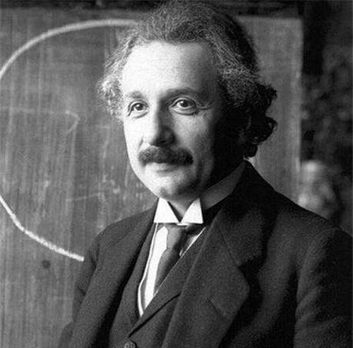 爱因斯坦|爱因斯坦游中国，写了一本日记，公开之后，字字戳心让人感到愤怒