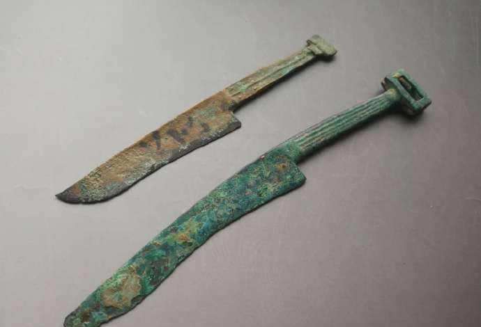 瑞典专家在甘肃发掘一把史前青铜刀,中华文明5000年的确不容置疑