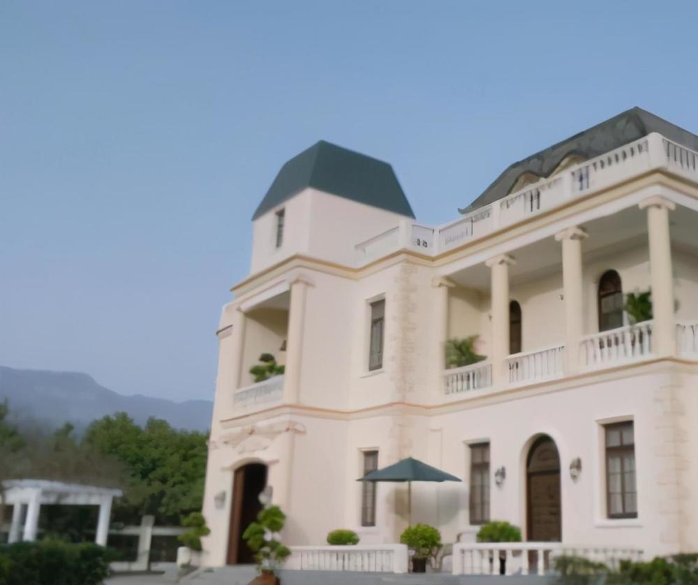 《雷霆战将》全平台下架停播,人民日报点名批评,来看看剧情到底有多雷