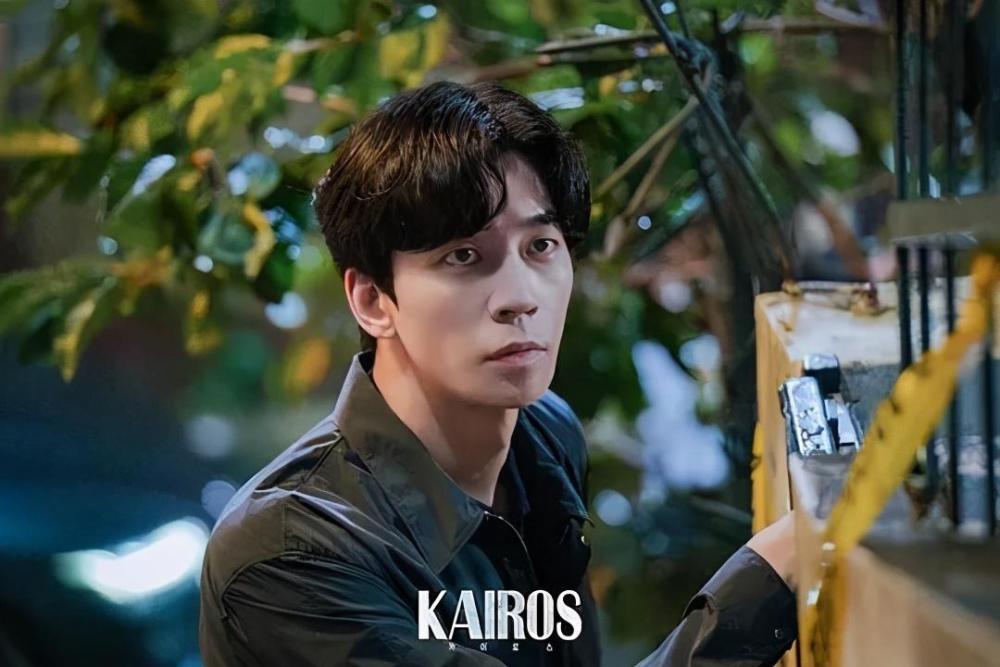 韩剧空洞金瑞镇老婆和别的男人私会爱丽撞破了为何不说