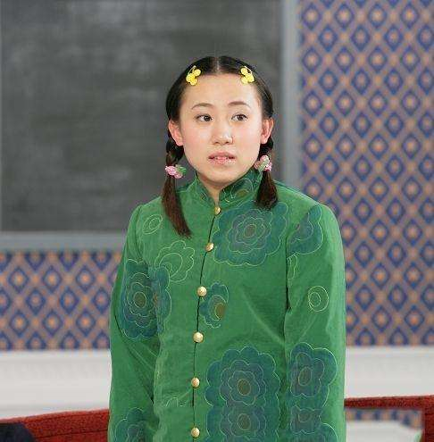 赵本山徒弟丫蛋二婚现身直播间变胖被质疑怀孕宽松衣服来遮掩