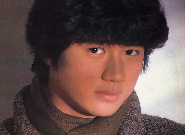 承认婚内出轨梅艳芳前男友宣布自我雪藏停止所有演艺工作