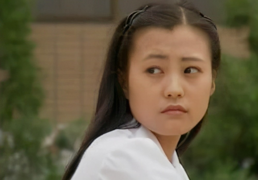 郝蕾:因拍戏与邓超分手后,2婚2离,今42岁成单亲妈妈_腾讯新闻