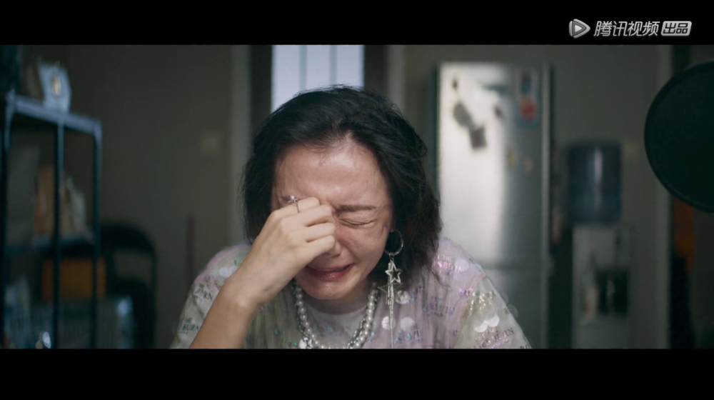 听见她说今日上线赵薇齐溪谈容貌焦虑引发网友共鸣