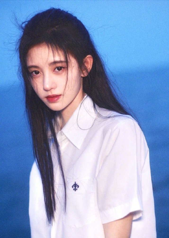 鞠婧祎清纯校服