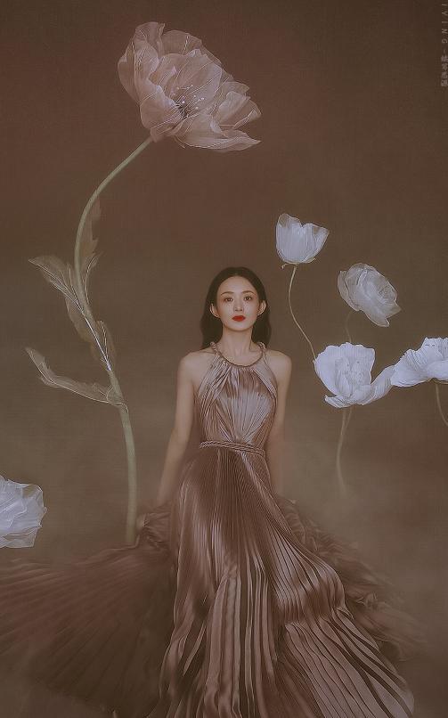 赵丽颖连换5套高定礼服,诠释花间仙意大片,尽显纤细蚂蚁腰!