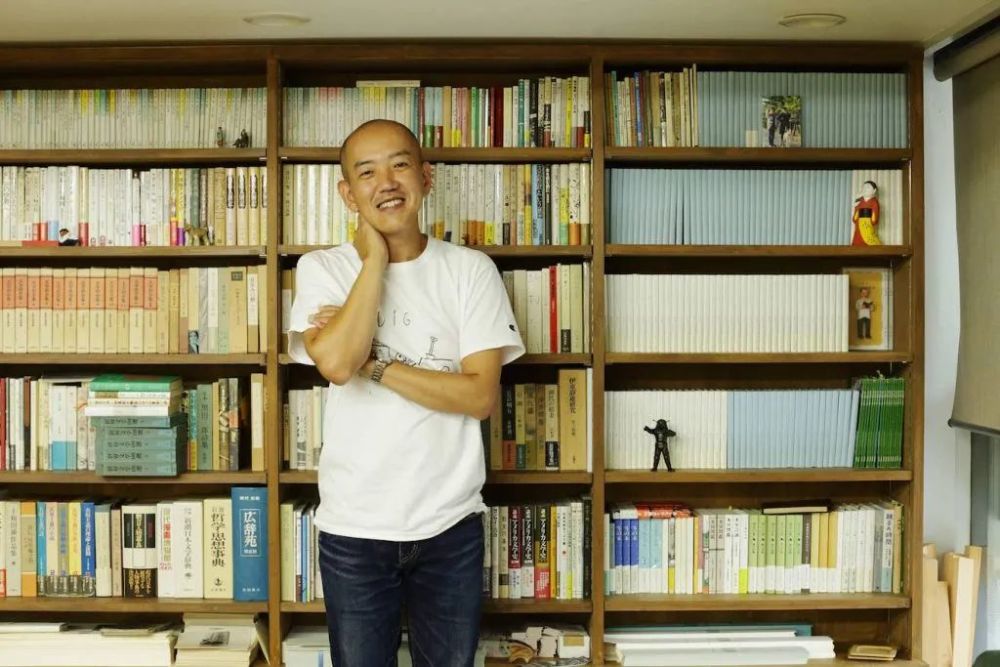 出版社|想做“打工人”却找不到工作，他开了一家“个人出版社”