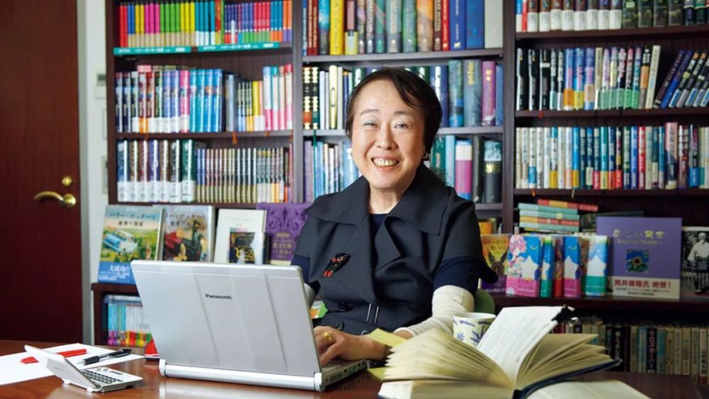 出版社|想做“打工人”却找不到工作，他开了一家“个人出版社”