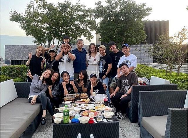 黄鸿升|黄鸿升去世两月，黄婷婷发小鬼相关视频回忆，杨丞琳暖心留言