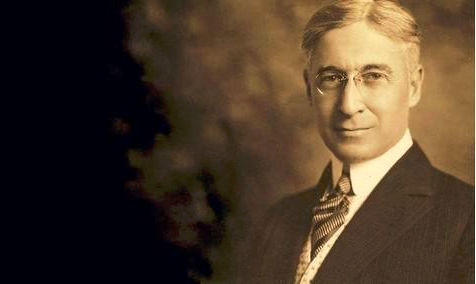 杰西·利弗莫尔利弗莫尔创作过一本经典书籍《股票大作手回忆录》.