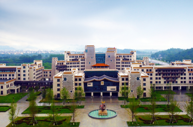 四川新添一所航空类大学总投资16亿元考生幸福从天而降