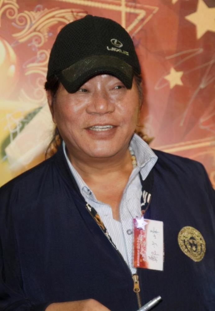 张培萌|娱乐早报丨向太晒奖励郭碧婷北京豪宅内景，张培萌妻子首谈家暴细节