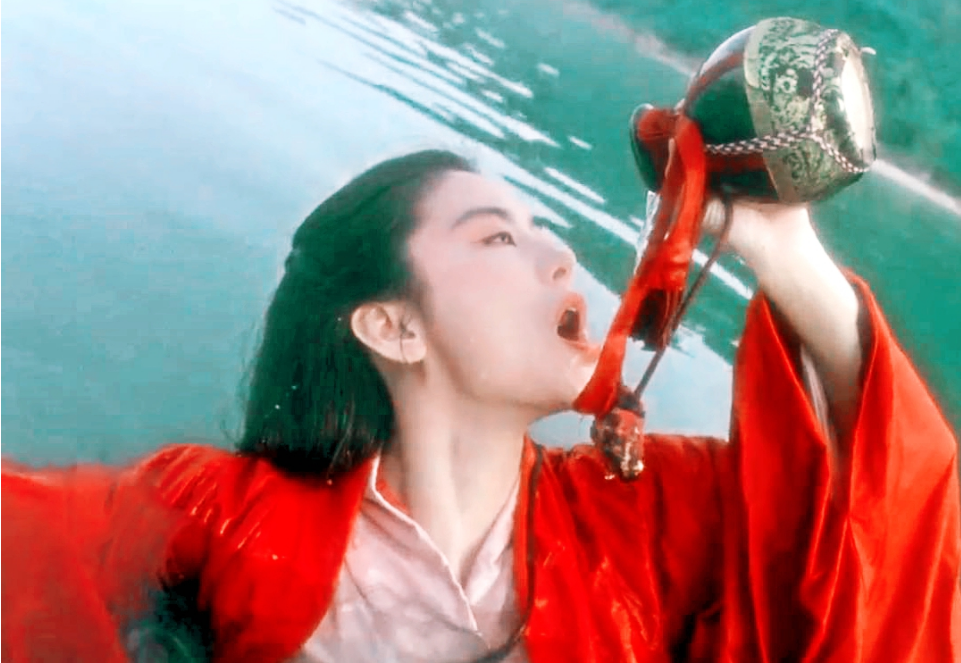 林青霞|林青霞六年后首晒无滤镜近照，颜值仍然惊艳众网友