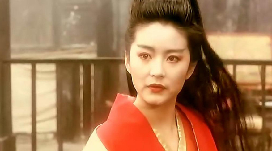 林青霞|林青霞六年后首晒无滤镜近照，颜值仍然惊艳众网友