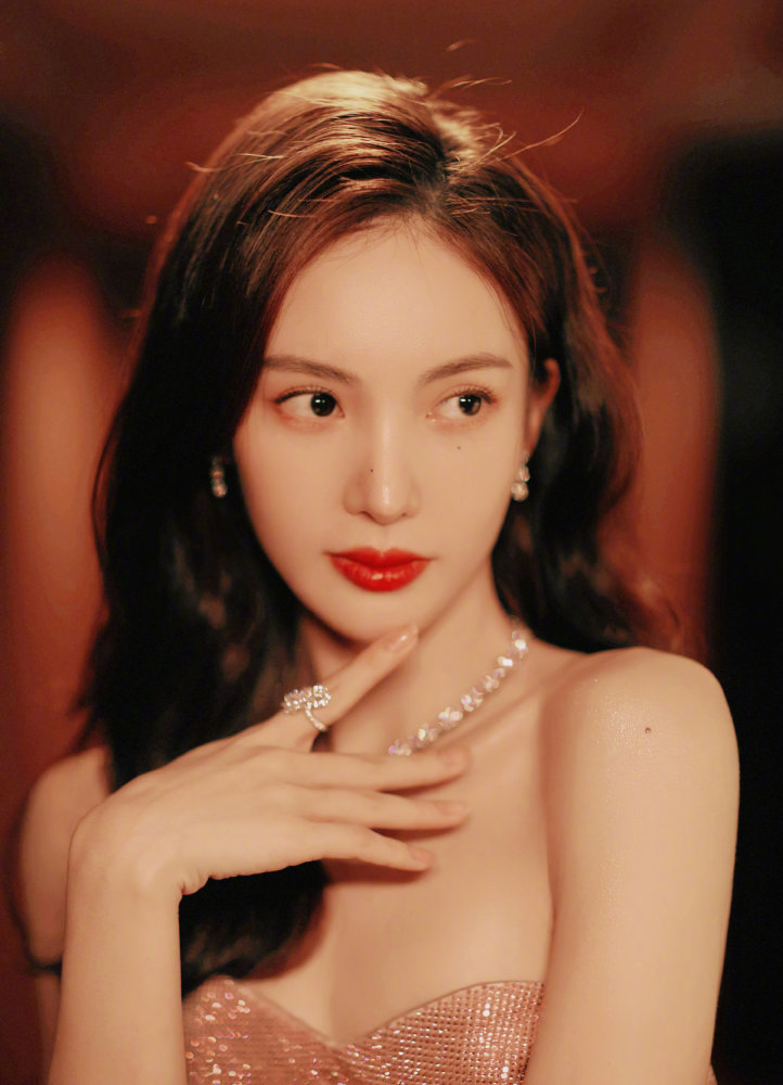 范冰冰|范冰冰与姚晨的同框生图出来了，看看谁的状态更好？