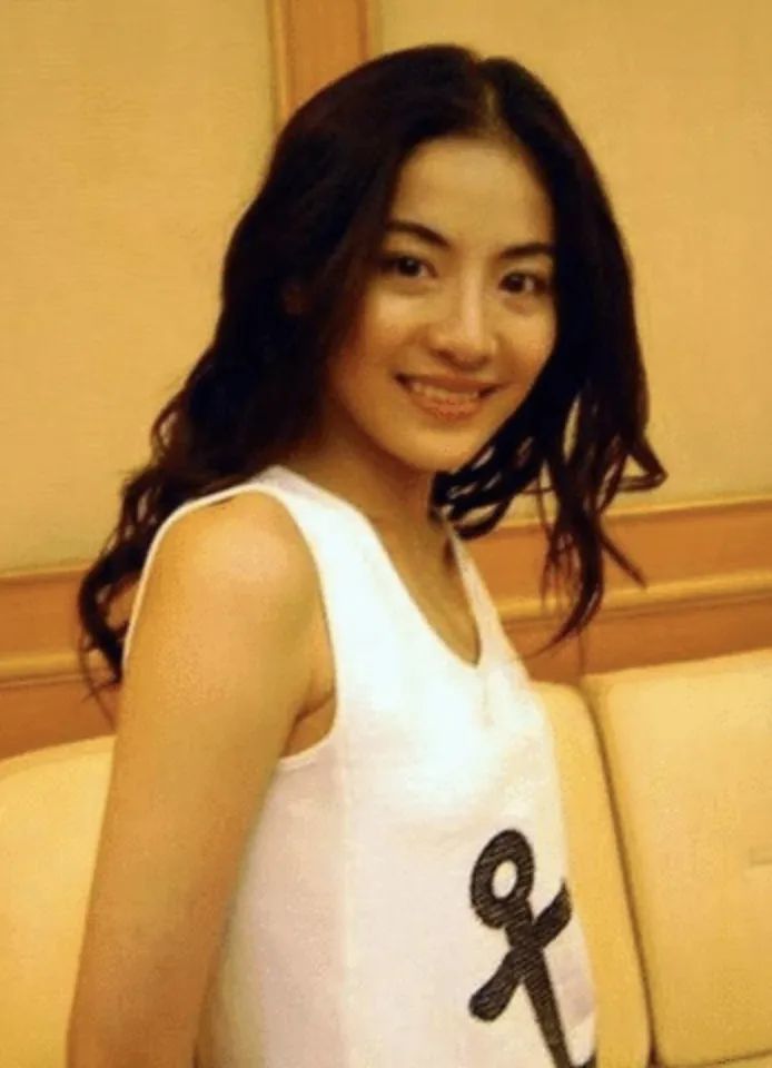 张柏芝|她的脸变化可真大……