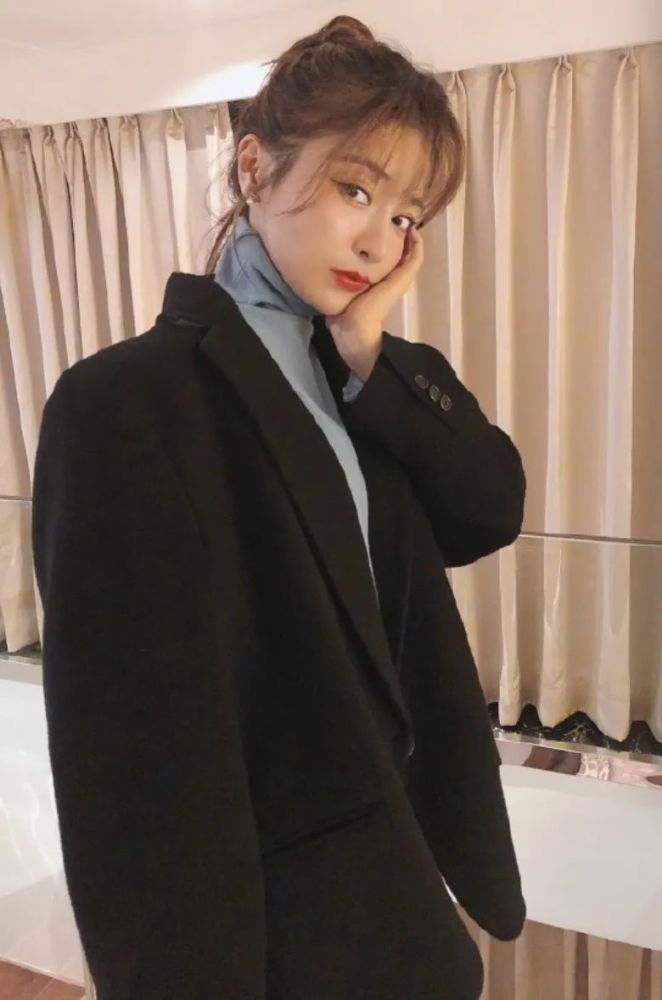 张柏芝|她的脸变化可真大……