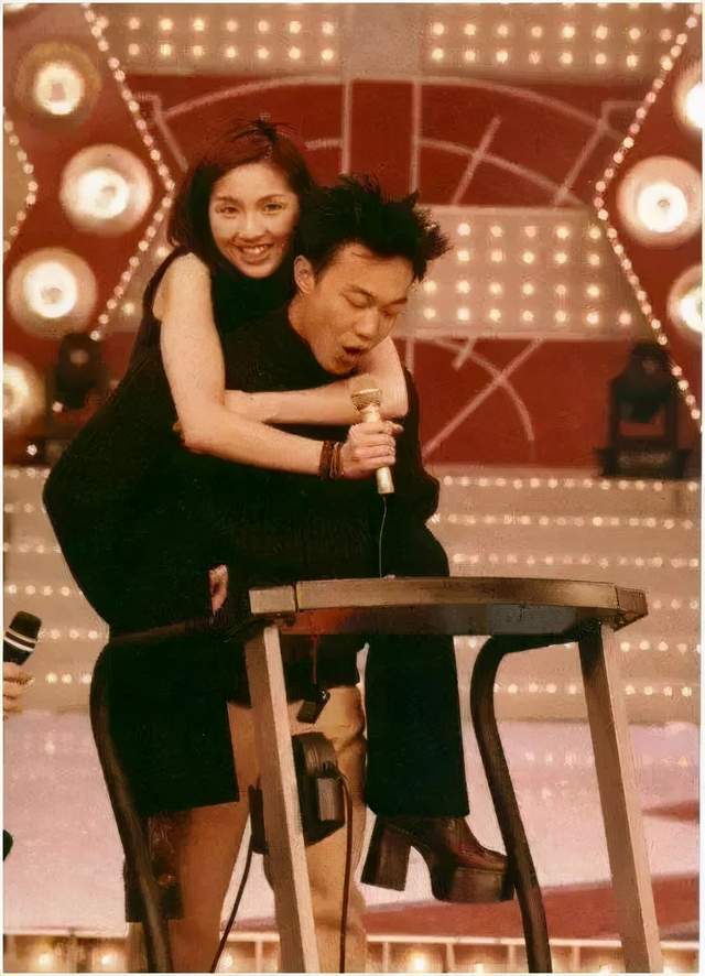 陈奕迅|杨千嬅与陈奕迅的25年：他们曾经最登对，也是最遗憾