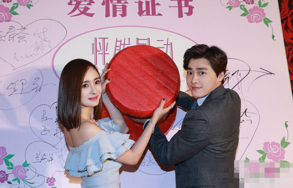 李易峰|李易峰仍被传和杨幂领证靠女人走红？他辟谣后潜心蛰伏，用实力正名