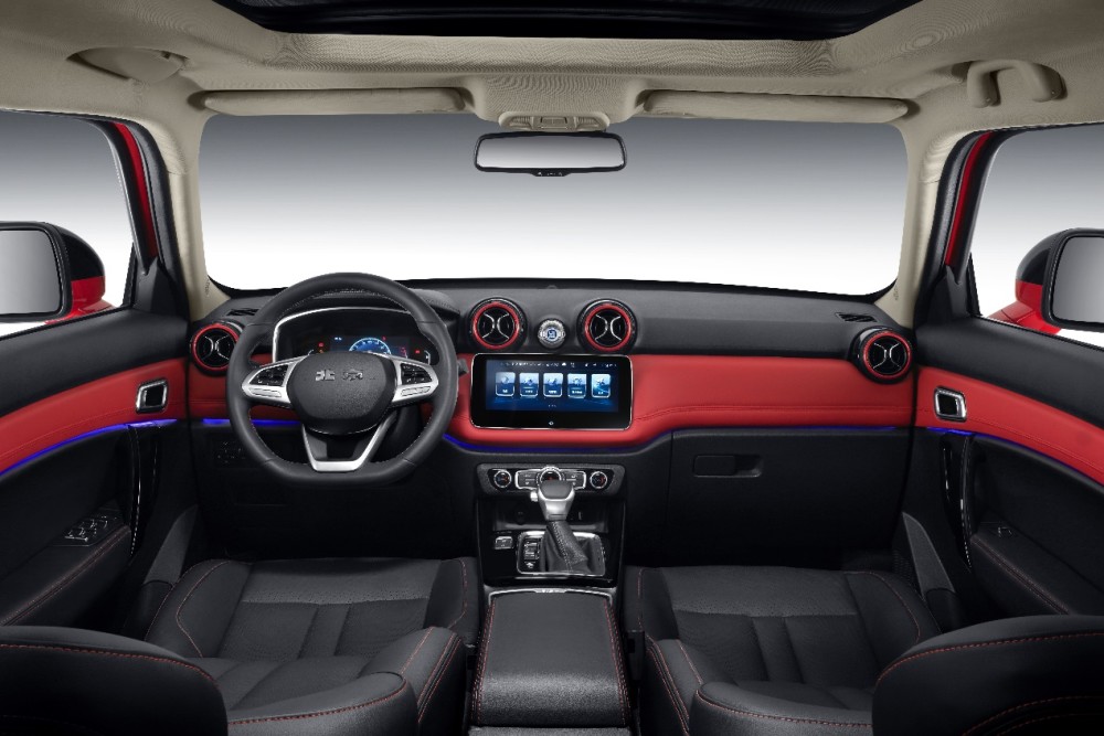 预售|外观硬朗瞄准年轻人群，北京越野BJ30开启预售