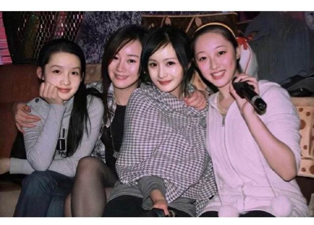 整容|整容整成网红脸，和男星公布恋情不被看好，但两个人现在越来越甜