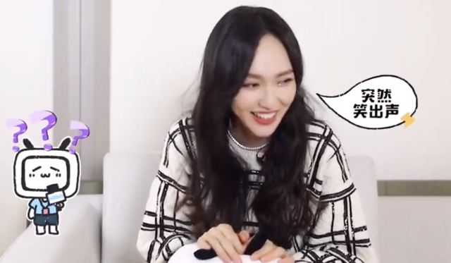 唐嫣|唐嫣cue罗晋为“家属”，吃饭时视频被老公调侃是吃播，满脸幸福