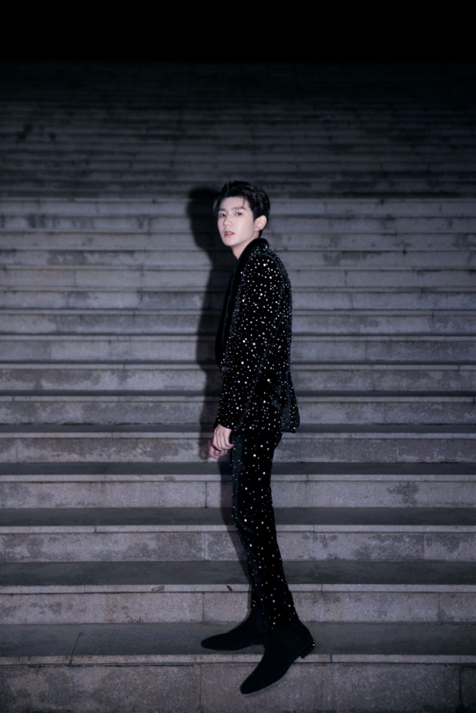 我们的歌2|《我们的歌2》没了肖战，邓紫棋退出，王源周深扛不起流量大旗