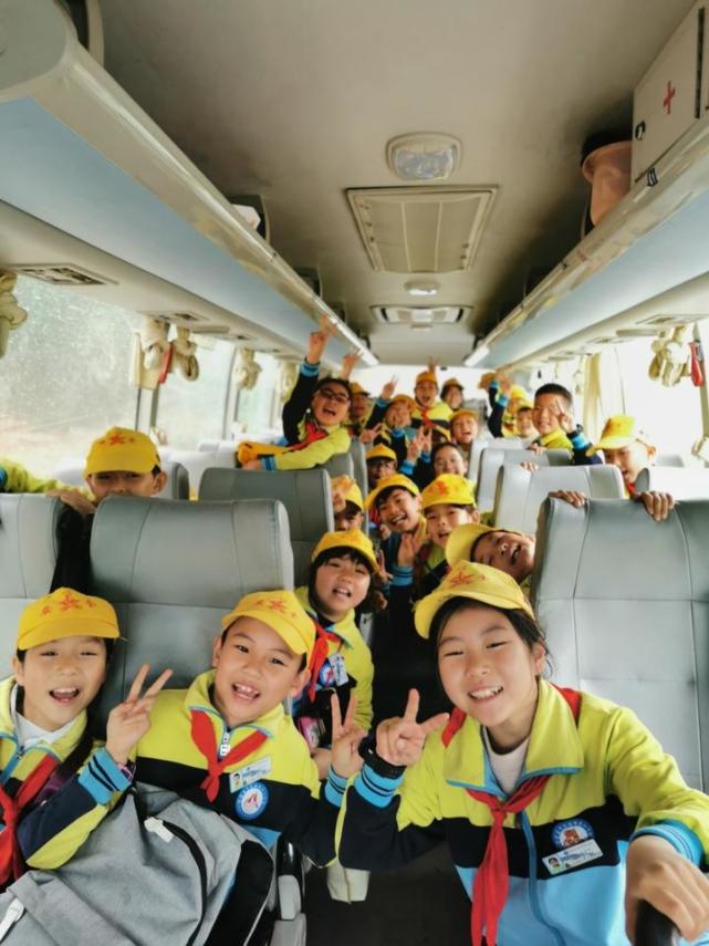 纸上得来终觉浅淳安600多名师生到下姜村当起调查员