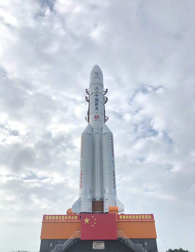 长五|“长五”送“嫦五”，准备出征！