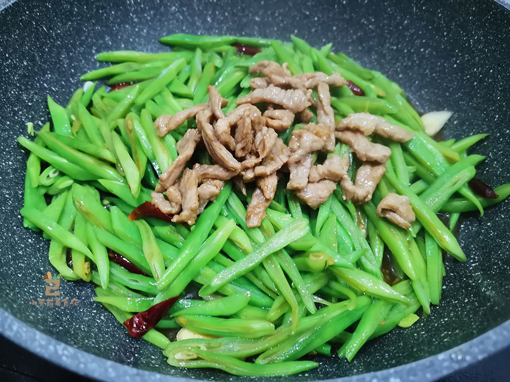 扁豆角怎麼炒才入味好吃「扁豆角怎麼炒才入味好吃視頻」