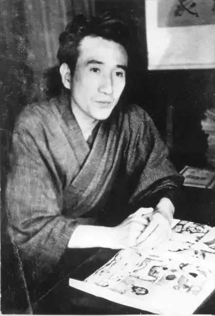 5次自杀 3次殉情 丧失为人资格的太宰治 为何如此让女人着迷 腾讯新闻