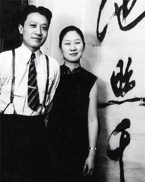 可钱钟书始终都忘不了这位真正的"初恋情人",就连给妻子写的《围城》