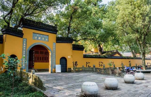 杭州灵隐寺附近有座千年法净寺明明不收费人气却很低