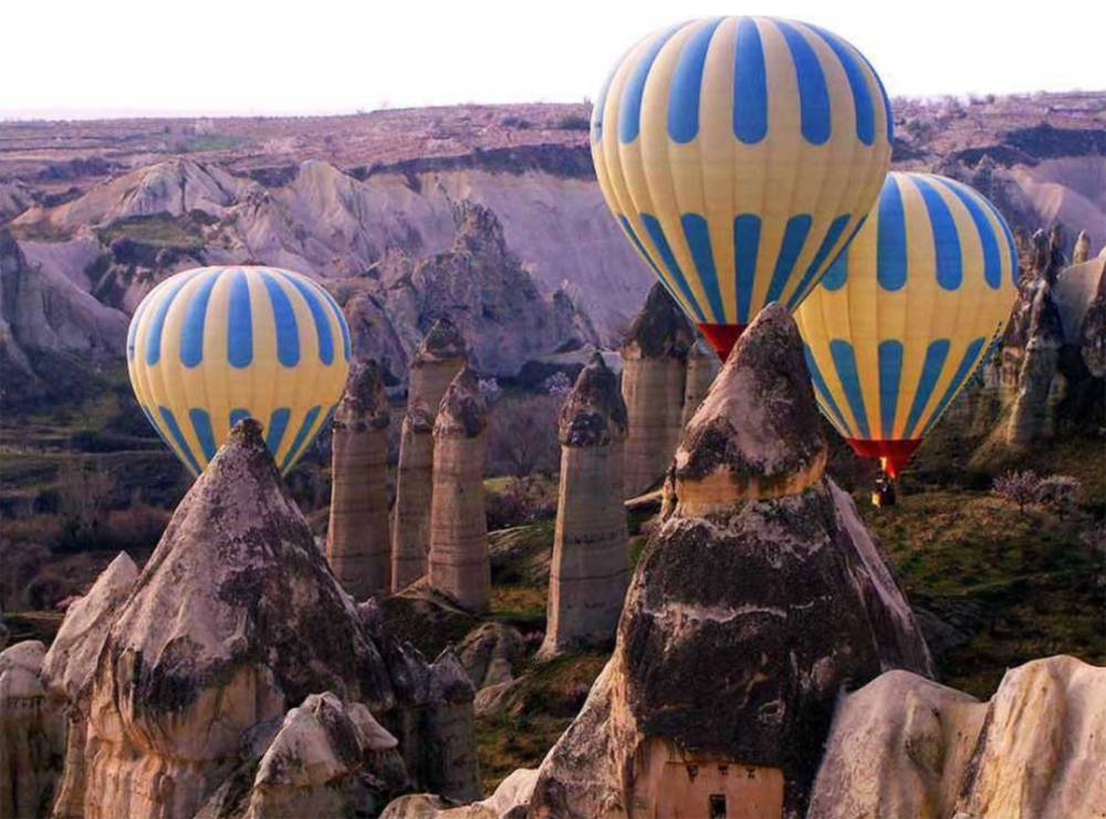 一提到热气球,人们第一想到的就是土耳其!