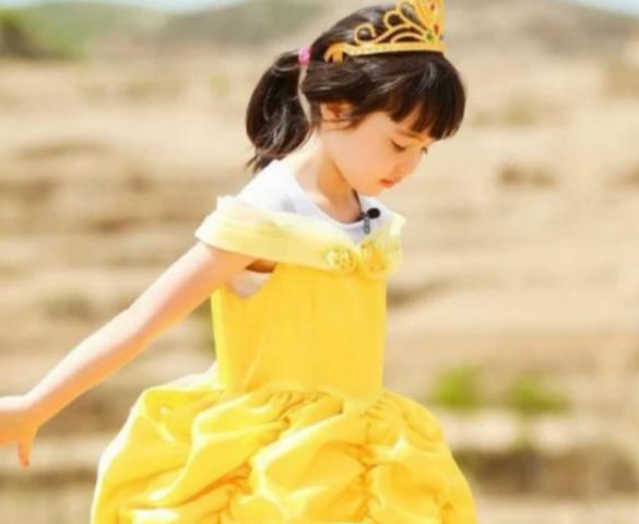 爸爸去哪儿四年前vs四年后轩轩发福康康型男夏天判若两人